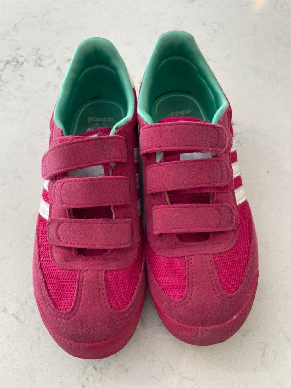 KIDS' ADIDAS DRAGON SNEAKERS IN RASPBERRY & GREEN SIZE 3!